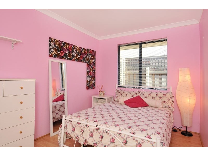 49 Pebble Beach Blvd, Meadow Springs WA 6210