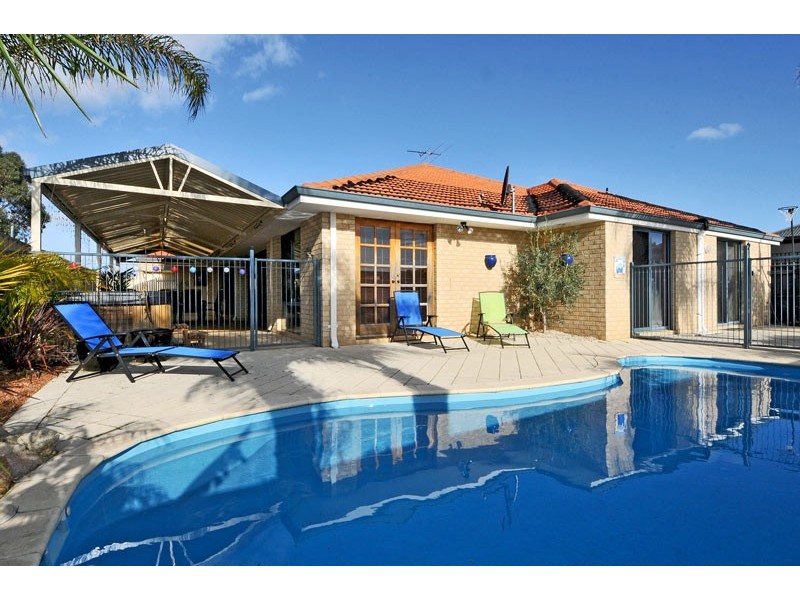 49 Pebble Beach Blvd, Meadow Springs WA 6210