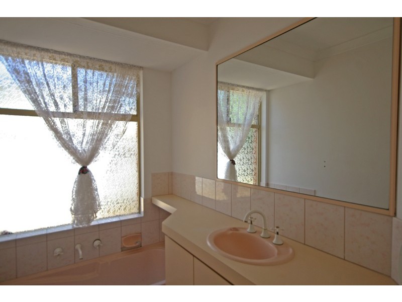 3 Wren Court, Greenfields WA 6210