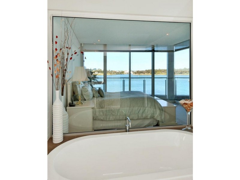 201/5 Marco Polo Drive, Mandurah WA 6210