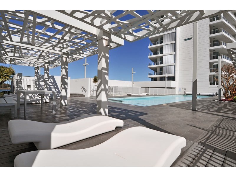 201/5 Marco Polo Drive, Mandurah WA 6210