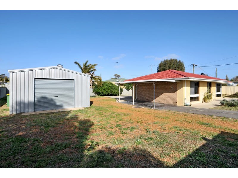 7 Star Street, Dudley Park WA 6210