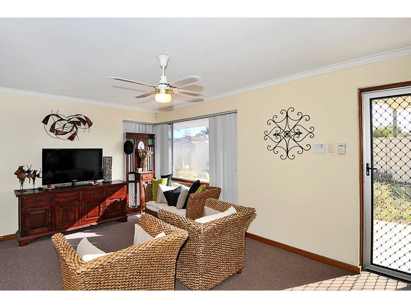 7 Star Street, Dudley Park WA 6210