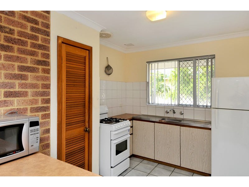 7 Star Street, Dudley Park WA 6210