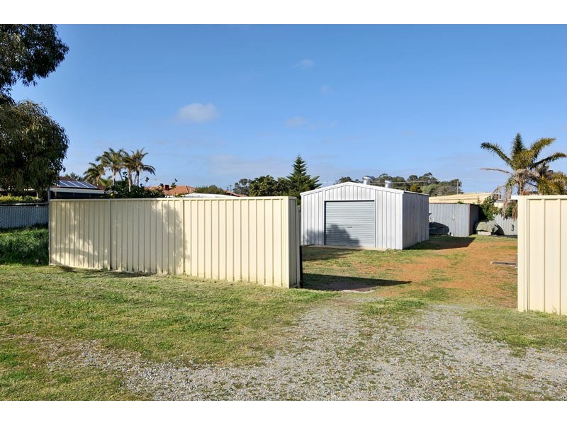 7 Star Street, Dudley Park WA 6210