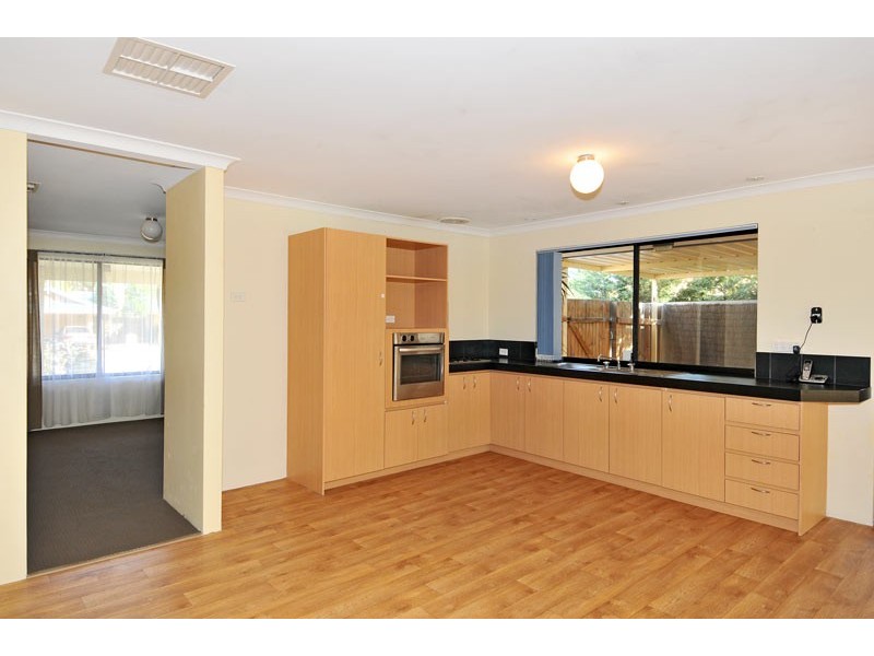 50 Reynolds Avenue, Greenfields WA 6210