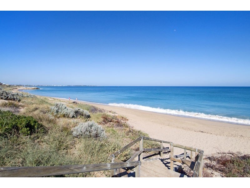 28 Britawast Road, Madora Bay WA 6210