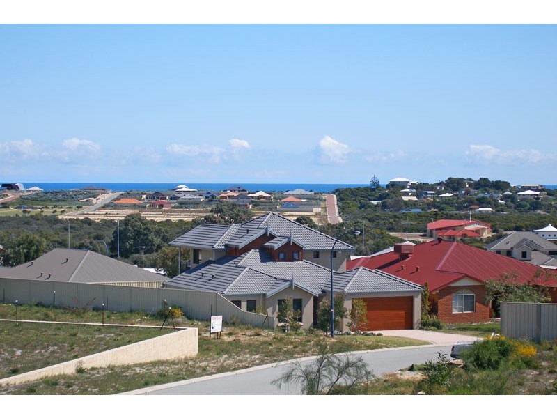 35 Hyden Loop, Dawesville WA 6211