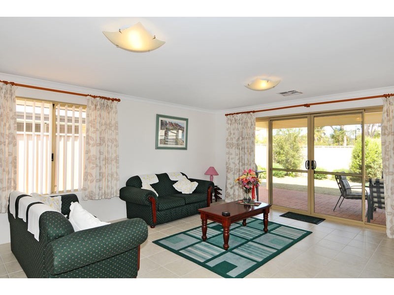 22 Holloway Turn, Ravenswood WA 6208