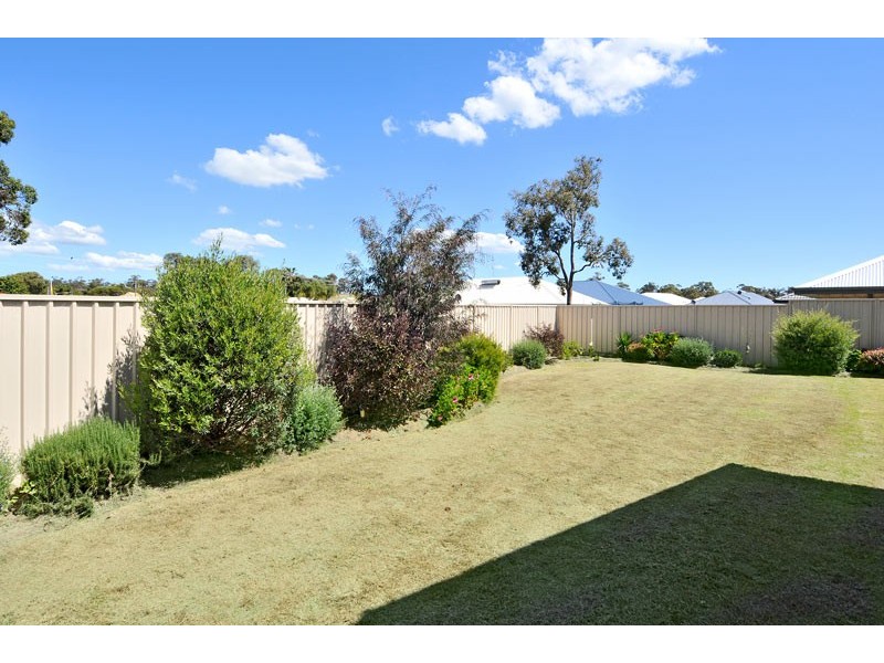 22 Holloway Turn, Ravenswood WA 6208
