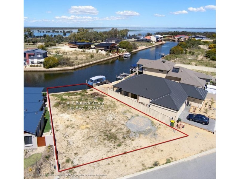 7 Batavia Quays, South Yunderup WA 6208