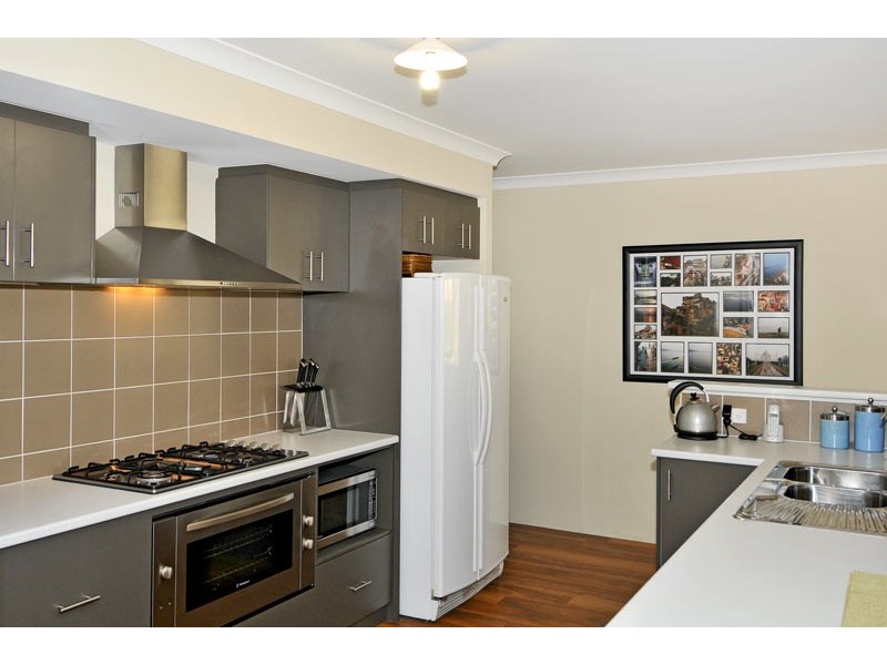 58 Midsummer Circle, Pinjarra WA 6208