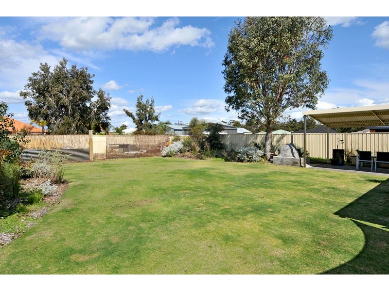 58 Midsummer Circle, Pinjarra WA 6208