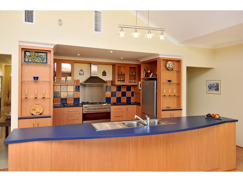 59 Lord Hobart Drive, Madora Bay WA 6210