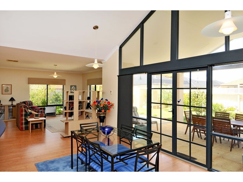 59 Lord Hobart Drive, Madora Bay WA 6210