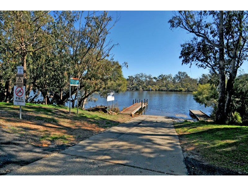 6 Ravenswood Road, Ravenswood WA 6208