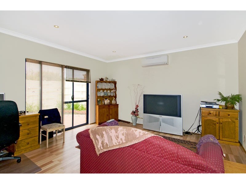 1/3 McKay Street, Waroona WA 6215