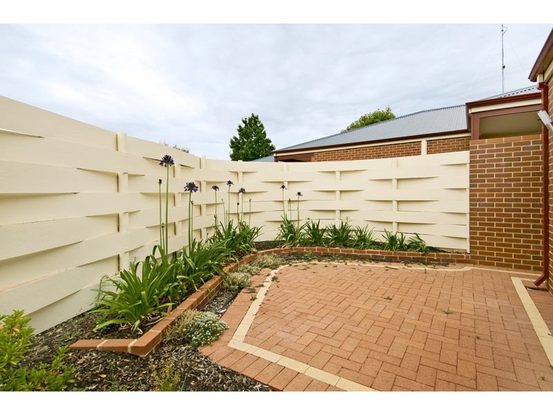 1/3 McKay Street, Waroona WA 6215