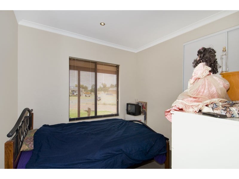 1/3 McKay Street, Waroona WA 6215