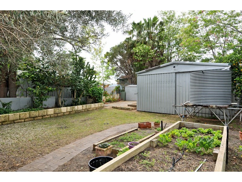 7 Maroona Place, Greenfields WA 6210