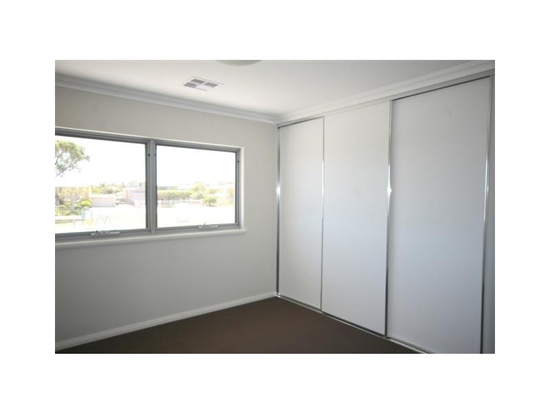 11-68 Hickman Road, Silver Sands WA 6210