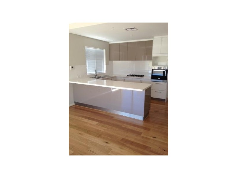 11-68 Hickman Road, Silver Sands WA 6210