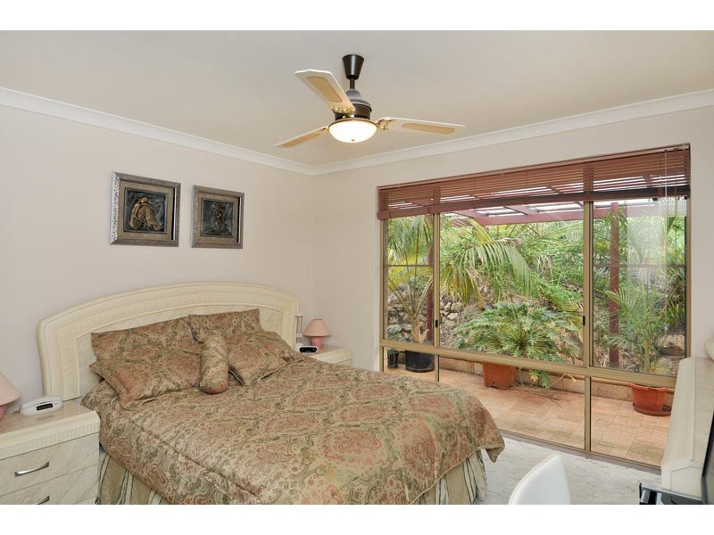 2 Jasmine Place, Halls Head WA 6210