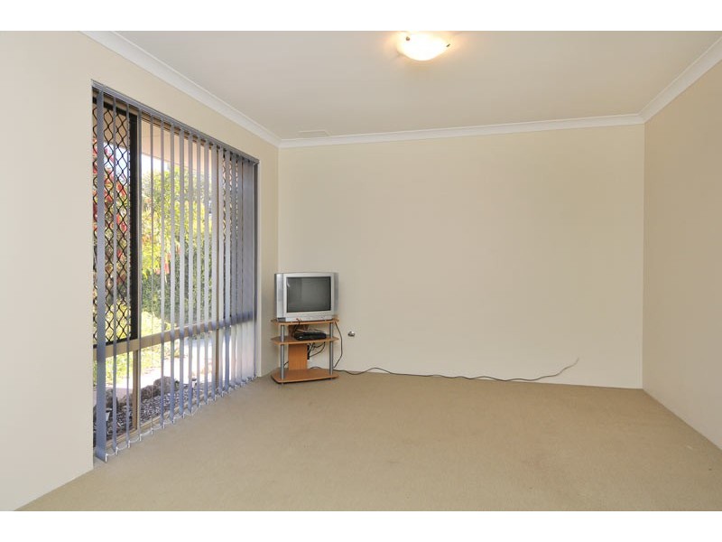 6 Mcveigh Street, Singleton WA 6175