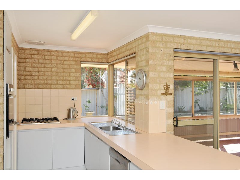 6 Mcveigh Street, Singleton WA 6175