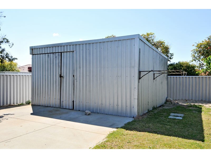 6 Mcveigh Street, Singleton WA 6175