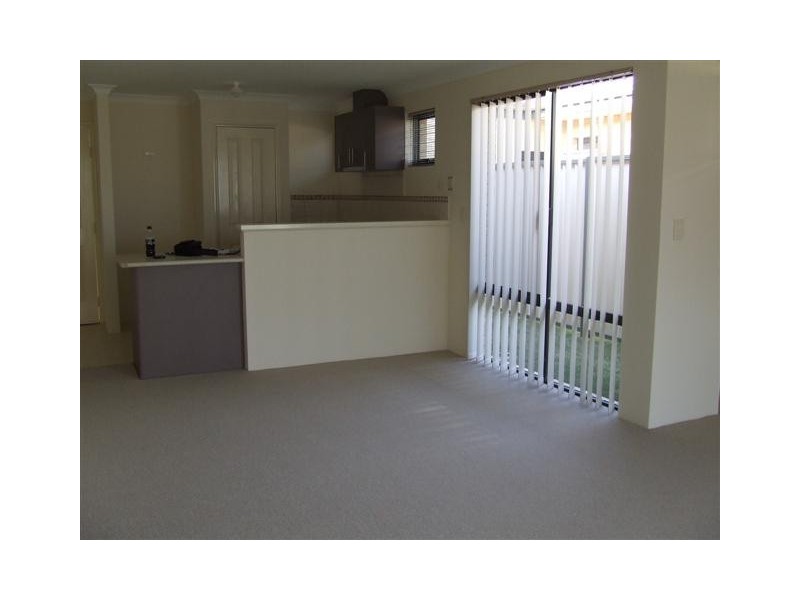 68/27 Meadow springs Drive, Meadow Springs WA 6210