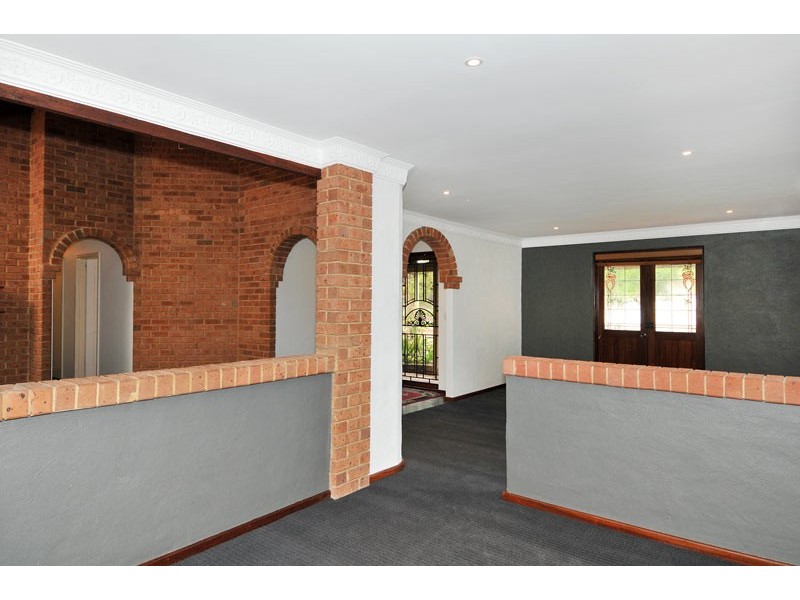 51 Glencoe Parade, Halls Head WA 6210