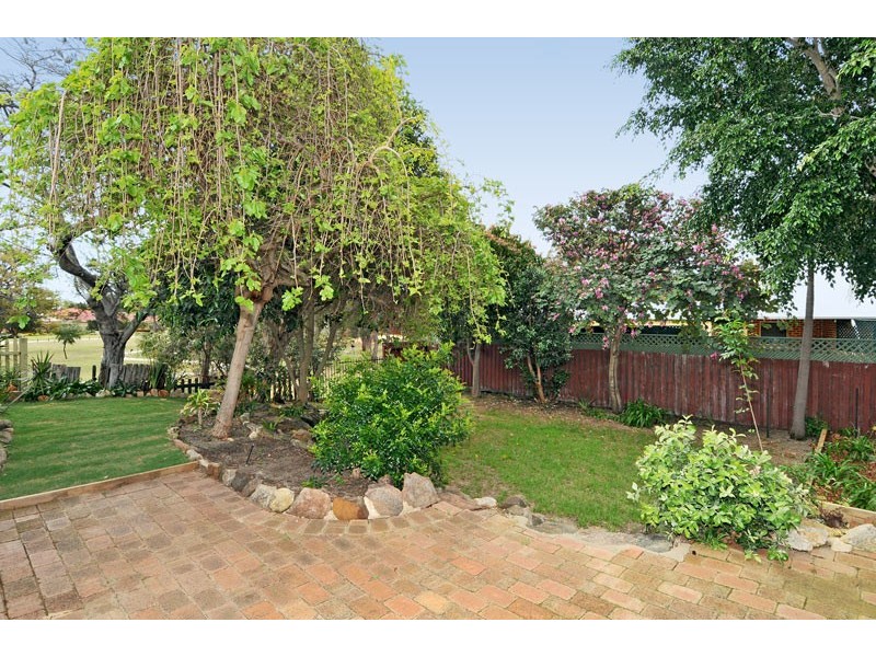 51 Glencoe Parade, Halls Head WA 6210