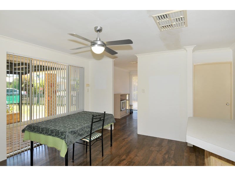 10 Isdell Place, Greenfields WA 6210