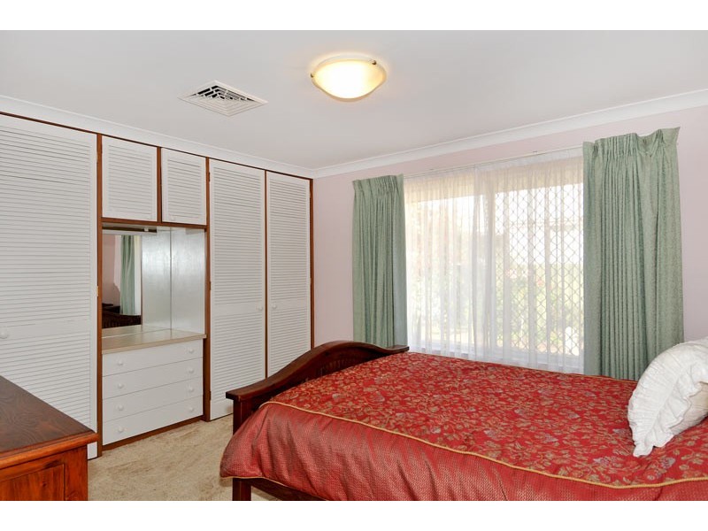 18 Peel Parade, Coodanup WA 6210