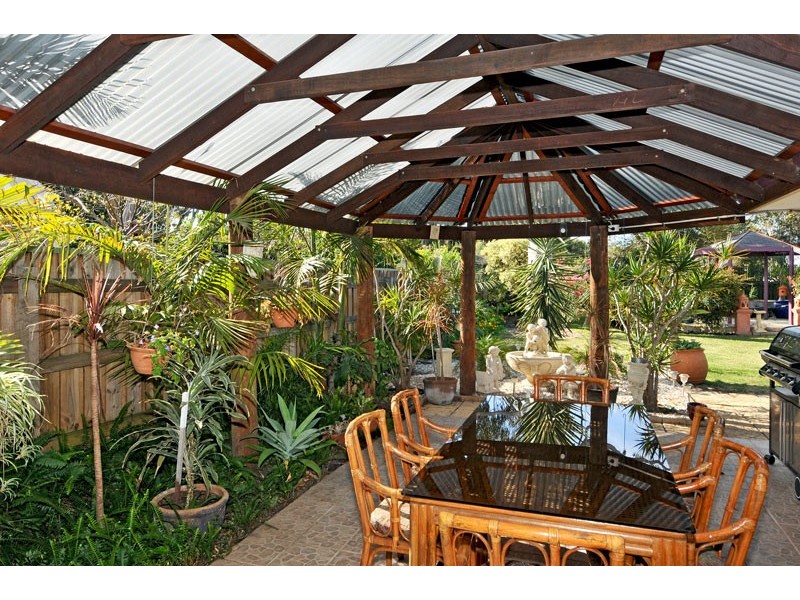 18 Peel Parade, Coodanup WA 6210