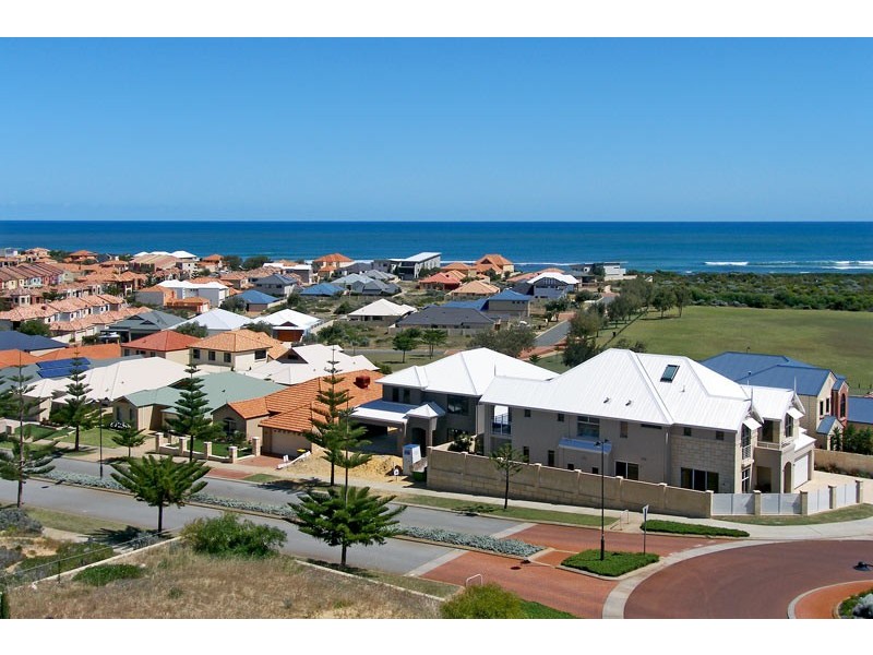 86 Baloo Crescent, Wannanup WA 6210