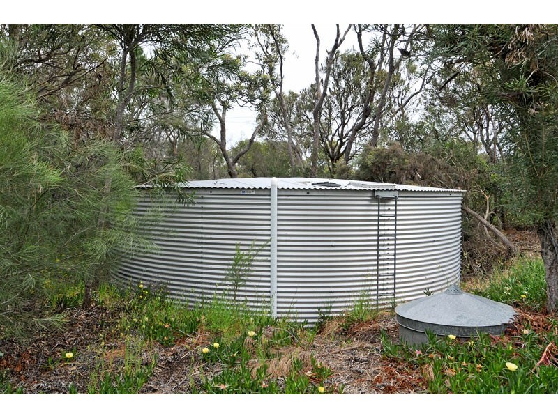126 Riverland Drive, Stake Hill WA 6181