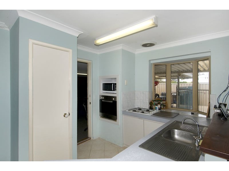 92 Mississippi Drive, Greenfields WA 6210