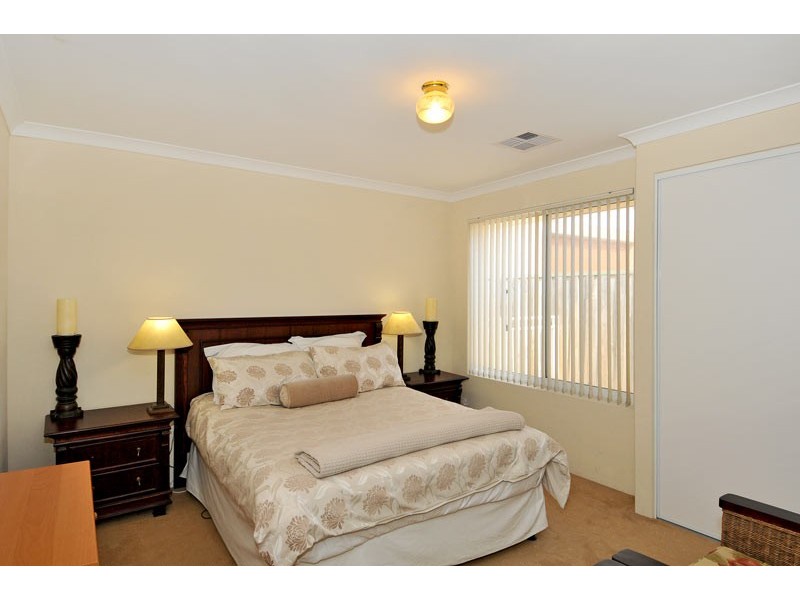 24 Beacham Street, Coodanup WA 6210