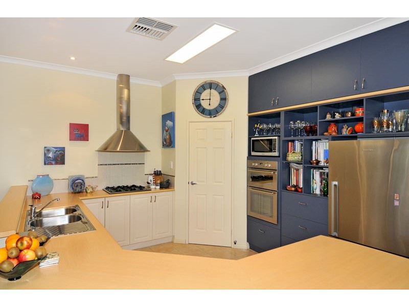 7 Onslow Court, Erskine WA 6210