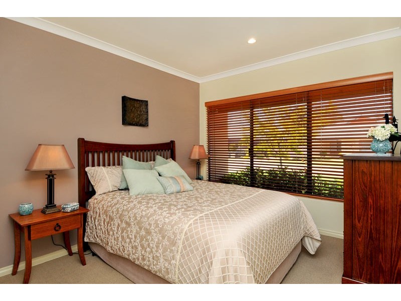 7 Onslow Court, Erskine WA 6210