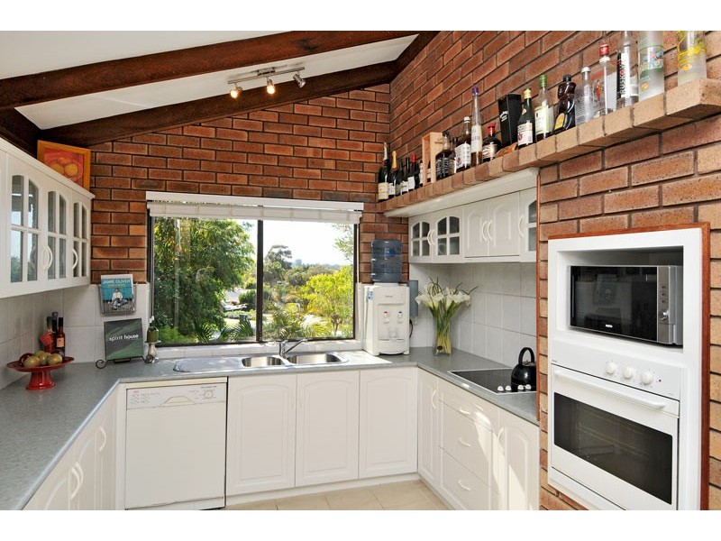 7 Barkley Place, Halls Head WA 6210