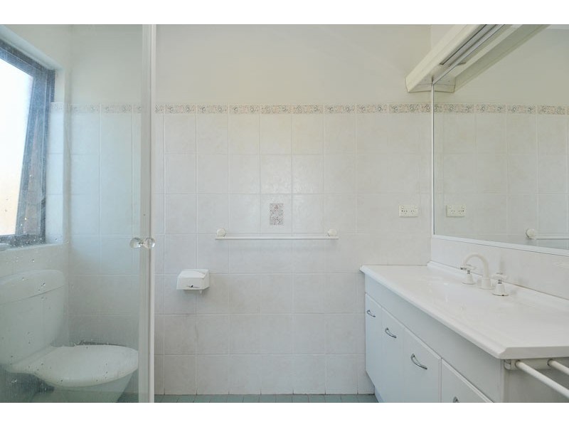 7 Barkley Place, Halls Head WA 6210