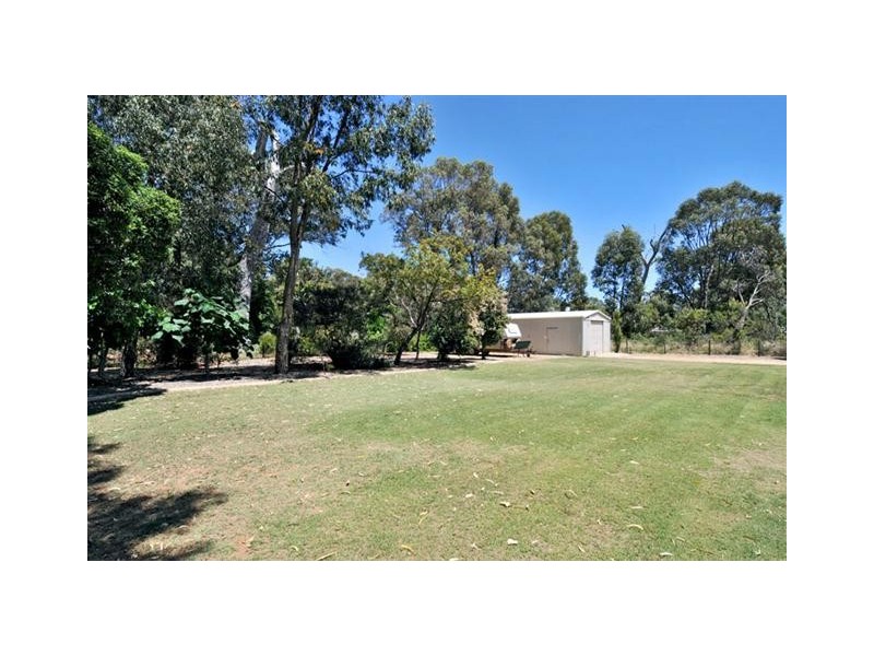 6 Queenscliff Rise, Greenfields WA 6210