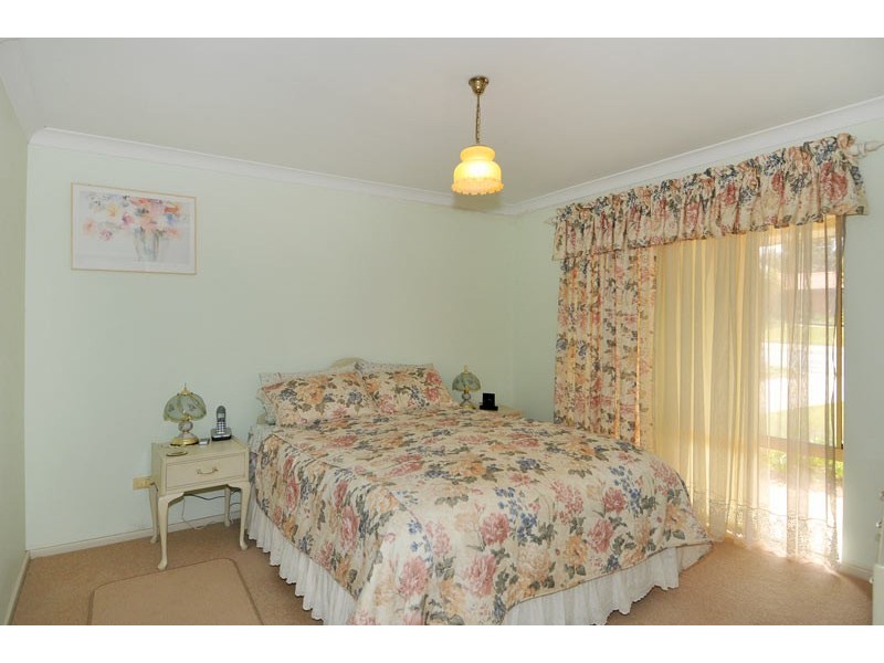 8 Mahogany Drive, Halls Head WA 6210