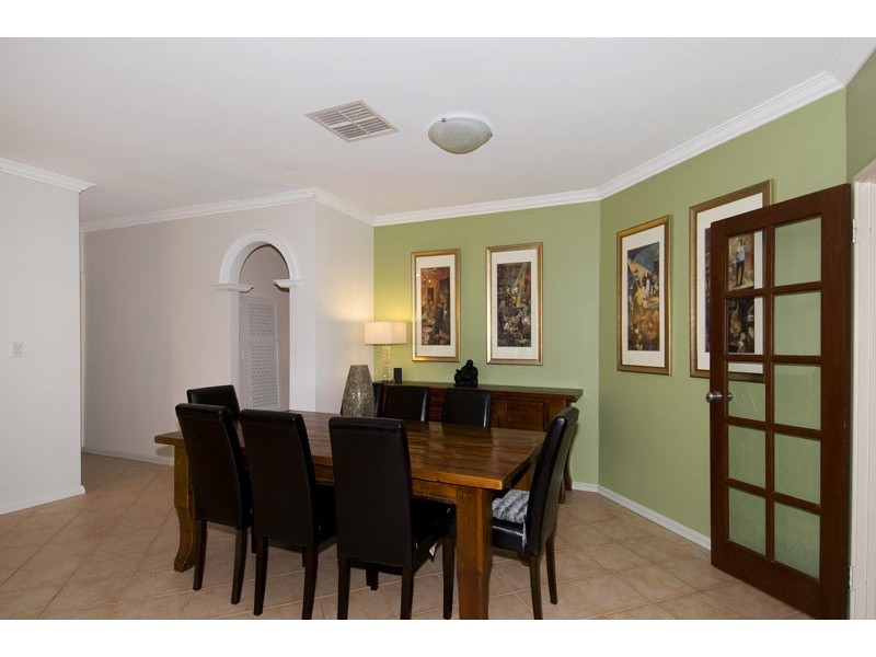 2 Woodsong Close, Falcon WA 6210