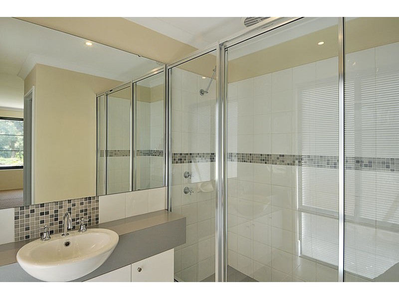 25 Jester Parkway, Meadow Springs WA 6210