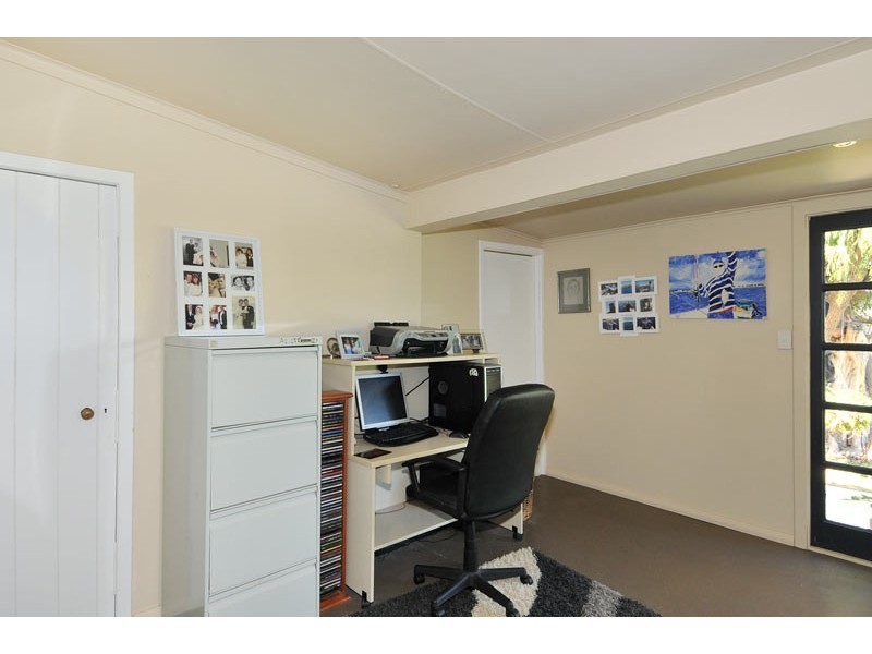 7 Hill Street, Halls Head WA 6210