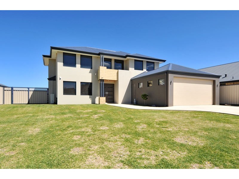 45 Indiana Parade, Singleton WA 6175